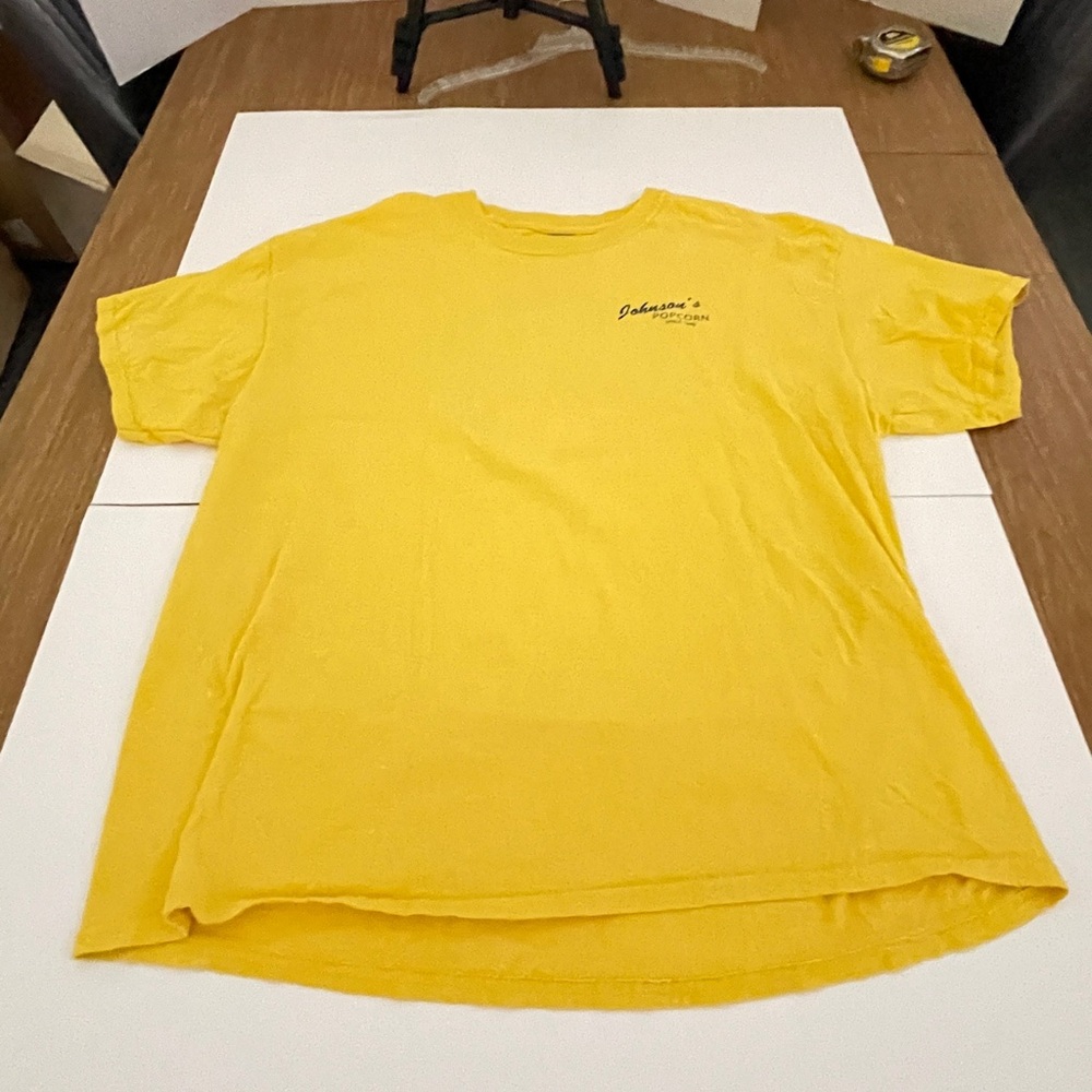 Golden Threads Men's Yellow Short Sleeve Tee Johnson’s Popcorn XL